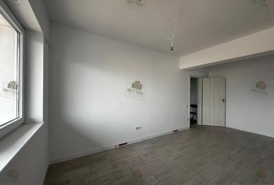 Apartament cu 2 camere decomandat în Central - 4