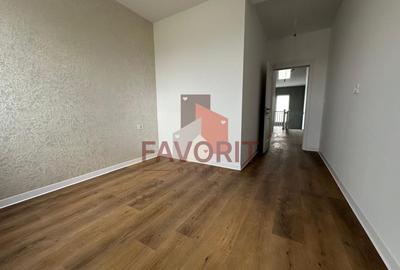 Duplex cu 4 camere cu Canalizare în Săcălaz - 8