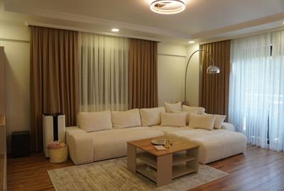Apartament cu 3 camere decomandat în Nord