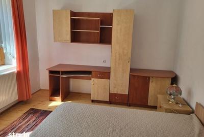 Casă cu 4 camere cu Teren 98 Mp în Central - 3