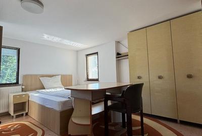 Apartament cu 2 camere nedecomandat în Central
