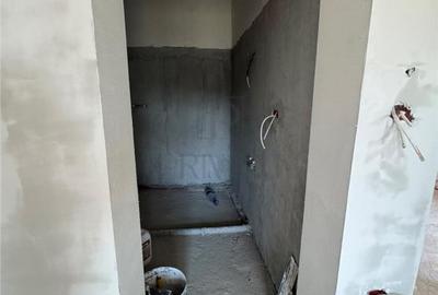 Casă cu 3 camere cu Teren 309 Mp în Moșnița Nouă