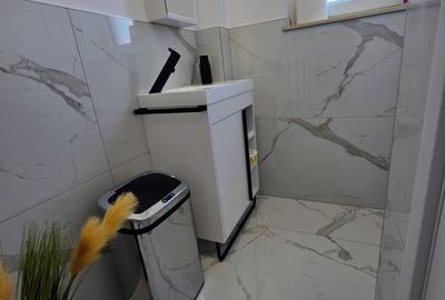 Apartament cu 2 camere decomandat în Fălticeni - 3