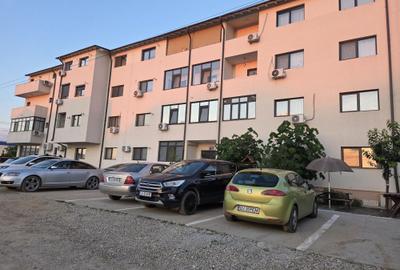 Apartament cu 3 camere decomandat în Preajba - 8