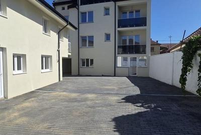 Apartament cu 2 camere în Titulescu