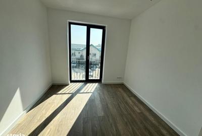 Casă cu 3 camere în Glina