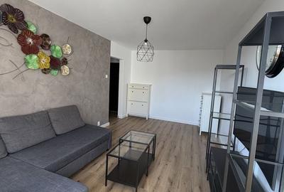 Apartament cu 2 camere decomandat în Crângași