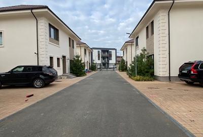 Casă individuală cu 5 camere cu Teren 350 Mp în Central - 2