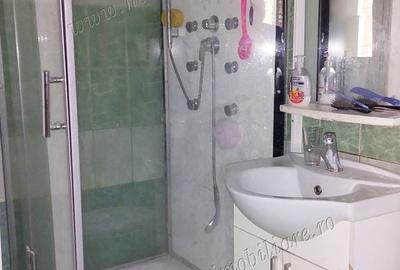 Apartament cu 2 camere semidecomandat în Micro 4 - 1