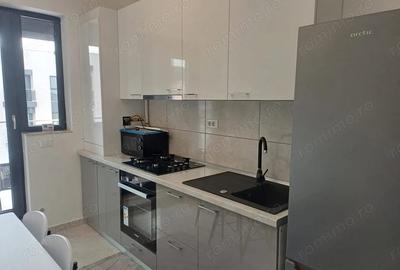 Apartament cu 2 camere decomandat în Energia