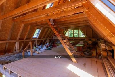 Casă cu 4 camere cu Teren 242 Mp în Firiza
