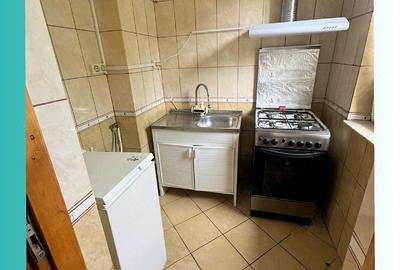 Garsonieră decomandată în Milcov - 2