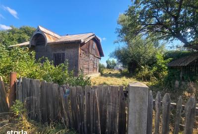 Teren de 1000 mp, în Drăgoiești