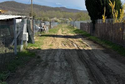 Teren de 1255 mp, în Bujoreni - 2
