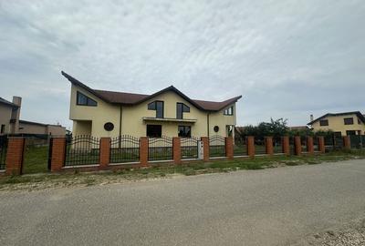 Casă cu 4 camere în Dorolț - 2
