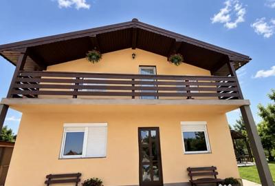 Casă cu 4 camere cu Teren 484 Mp în Popoveni