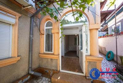 Casă cu 5 camere cu Teren 239 Mp în Babadag - 3