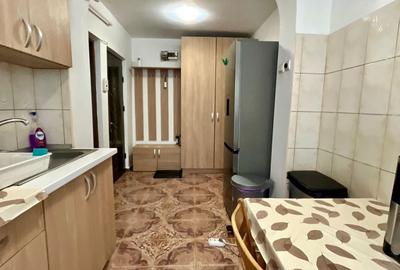 Apartament cu 2 camere semidecomandat în Nicolina