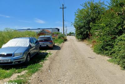 Teren de 9200 mp, în Central
