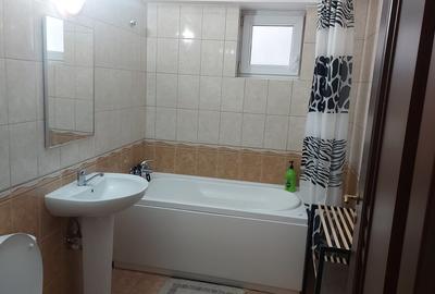 Garsonieră decomandată, mobilată în Central - 5