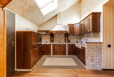 Penthouse cu 7 camere decomandat, mobilat în Clăbucet - 7