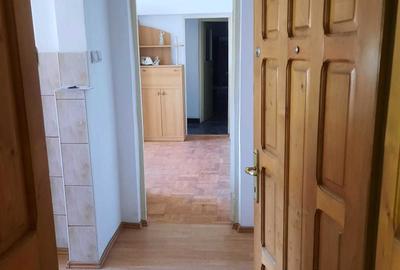 Apartament cu 2 camere nedecomandat în Central