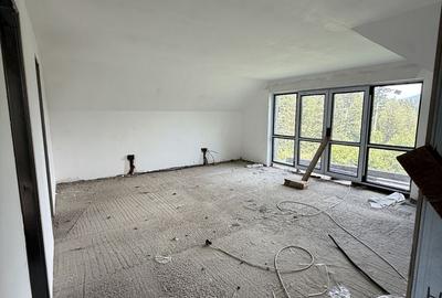 Casă cu 4 camere în Clăbucet - 3