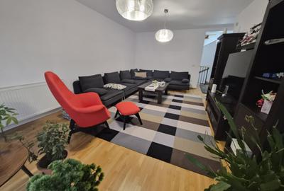 Casă cu 4 camere cu Teren 397 Mp în Cetate - 2