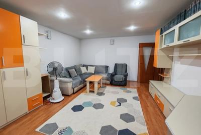 Apartament cu 3 camere decomandat, mobilat în Cantemir