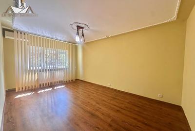 Apartament cu 2 camere decomandat în Soarelui
