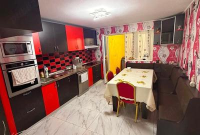 Casă cu Teren 300 Mp în Rontău