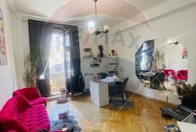 Apartament cu 2 camere decomandat în Centrul Istoric - 4