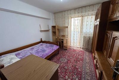 Apartament cu 2 camere decomandat în George Enescu - 3