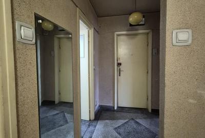 Apartament cu 3 camere decomandat în Calea București - 5