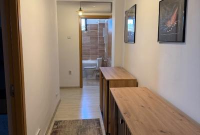 Apartament cu 3 camere decomandat, mobilat în Rahova
