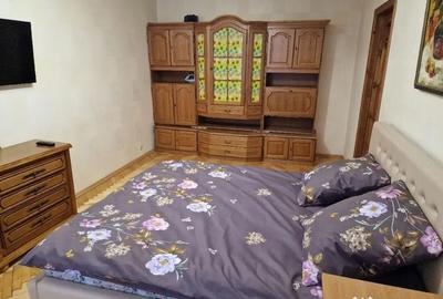 Apartament cu 2 camere decomandat în Berceni