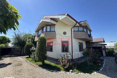Casă cu 4 camere în Central - 3