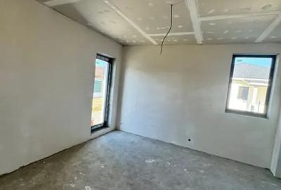 Casă cu 4 camere cu Teren 475 Mp în Mocira - 6
