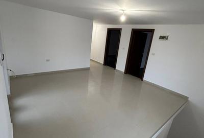 Casă cu 4 camere cu Teren 1090 Mp în Central - 8