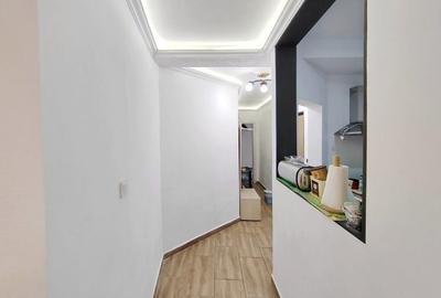 Apartament cu 2 camere decomandat în Capitale
