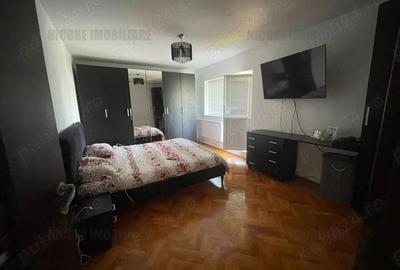 Apartament cu 2 camere decomandat în Girocului