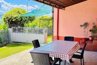 Casă cu 3 camere cu Teren 4381 Mp în Poduri - 10