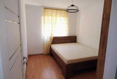 Apartament cu 3 camere decomandat în Gheorgheni