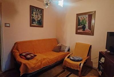 Apartament cu 4 camere decomandat în Central - 2