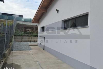 Casă cu 5 camere cu Teren 1000 Mp în Baciu - 4