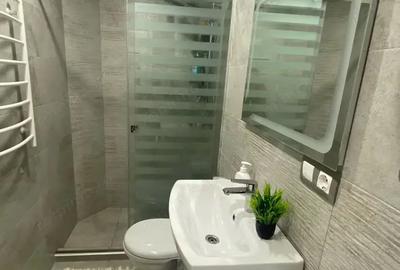 Garsonieră decomandată în Gării