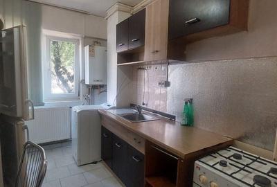 Apartament cu 3 camere decomandat în Centrul Civic - 3