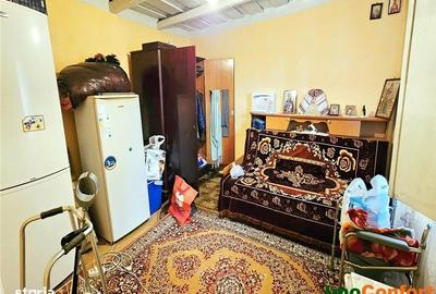 Casă cu 2 camere în Lețcani