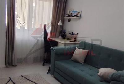 Apartament cu 2 camere decomandat în Bârnova