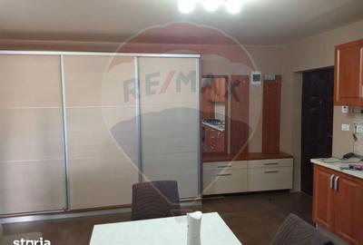 Apartament cu 2 camere, mobilat în Romanilor - 11